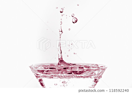 splash, water, glass 118592240