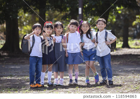 1st grade friends 118594863