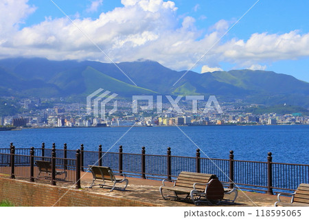 Beppu city (from Tanoura Beach) Beppu city (from Tanoura Beach) 118595065