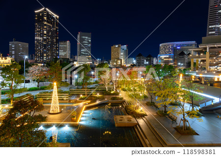 Night view of Minato Mirai Night view of Minato Mirai 118598381
