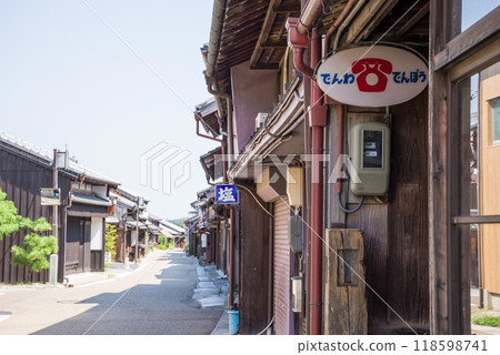 "Old Tokaido, Sekijuku and Nakamachi area" Old townscape in Mie Prefecture 118598741