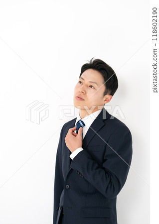 憂鬱的商人 118602190