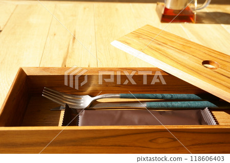 Cutlery on a table in a cafe 118606403