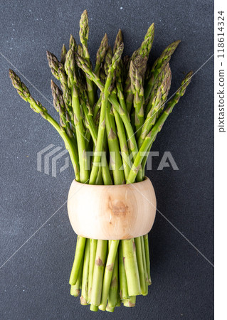 Bunch of green asparagus 118614324