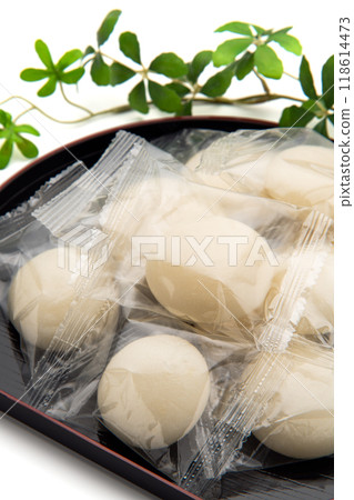 獨立包裝的圓形麻糬 118614473