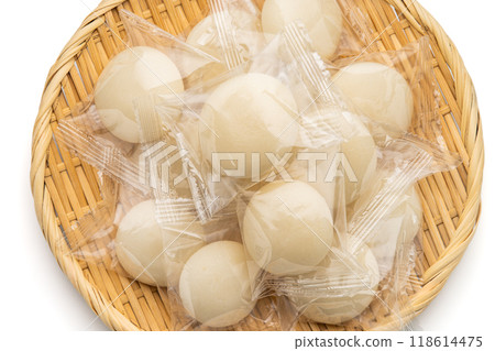 Individually wrapped round mochi Individually wrapped round mochi 118614475