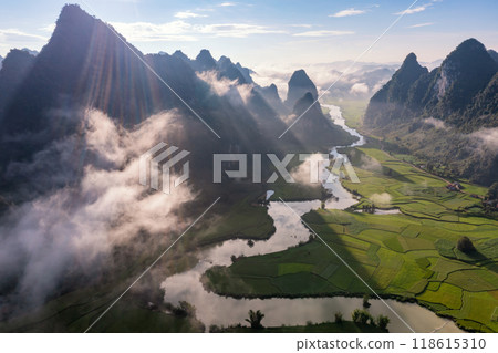 Rice terrace paddle field in sunrise at Phong Nam, Trung Khanh, Cao Bang, Vietnam Rice terrace paddle field in sunrise at Phong Nam, Trung Khanh, Cao Bang, Vietnam 118615310