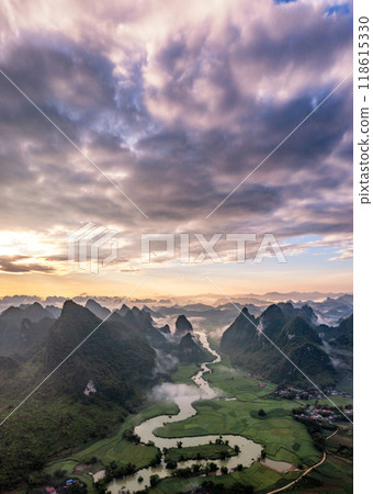 Rice terrace paddle field in sunrise at Phong Nam, Trung Khanh, Cao Bang, Vietnam Rice terrace paddle field in sunrise at Phong Nam, Trung Khanh, Cao Bang, Vietnam 118615330