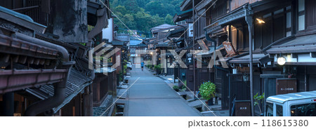 240911 Sanmachi g011-015 118615380