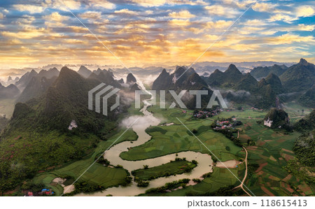 Rice terrace paddle field in sunrise at Phong Nam, Trung Khanh, Cao Bang, Vietnam Rice terrace paddle field in sunrise at Phong Nam, Trung Khanh, Cao Bang, Vietnam 118615413