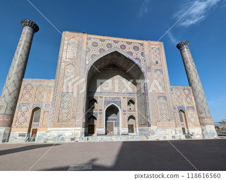 Samarkand Registan Square Ulughbek Madrasah 118616560