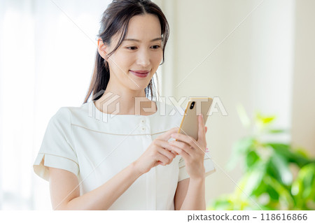 年輕的女士，諮詢，聽證會 118616866