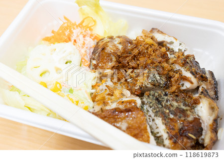 美味的雞肉便當 美味的雞肉便當 118619873