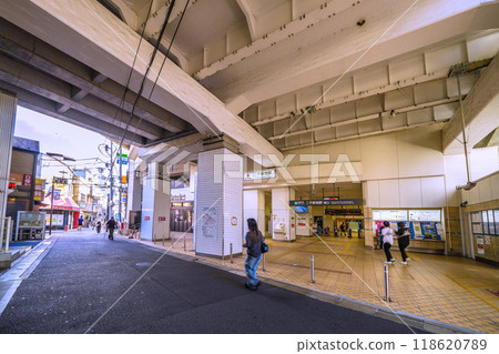 Kawasaki cityscape in Japan in September. View of the east exit of Futako-Shinchi Station, the shopping street Matsuei-kai (in the background) and other areas. 118620789