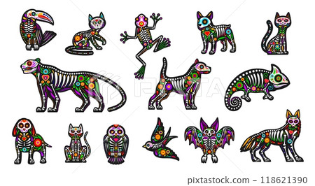 Day of the Dead mexican sugar animal skull tattoos. Dead Halloween skeletons of vector cats and dogs, owl, toucan and hummingbird, jaguar, frog, lizard and chameleon with Mexico flower patterns 118621390
