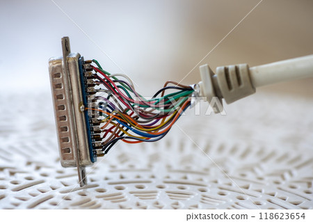 Close-up on a LPT cable 118623654