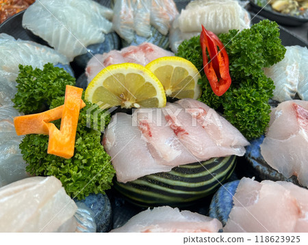 Korea style Seafood sashimi plate 118623925