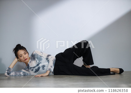 Beauty for women in their 20s 118626358