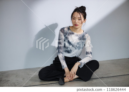 Beauty for women in their 20s 118626444