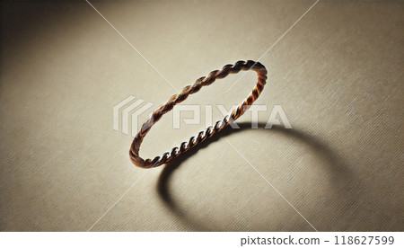 Precious metals: gold bracelets 118627599