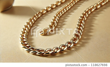Precious metals: gold necklace 118627698