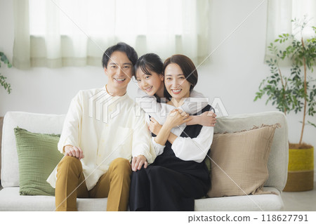 Happy family images Happy family images 118627791