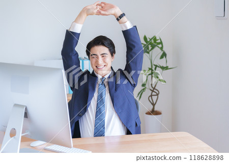 Businessman finished work Businessman finished work 118628898