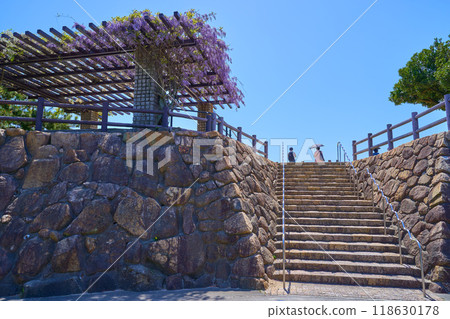 Looking towards the plaza at Washuzan Observatory in Kurashiki, Okayama Prefecture in spring Looking towards the plaza at Washuzan Observatory in Kurashiki, Okayama Prefecture in spring 118630178
