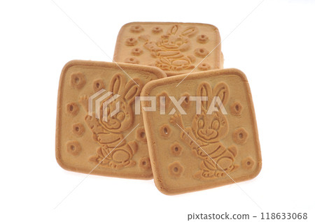 Tasty cookie and cakes isolated on white background 118633068
