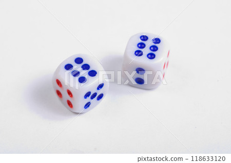 Two dice on a gaming table with space for text 118633120
