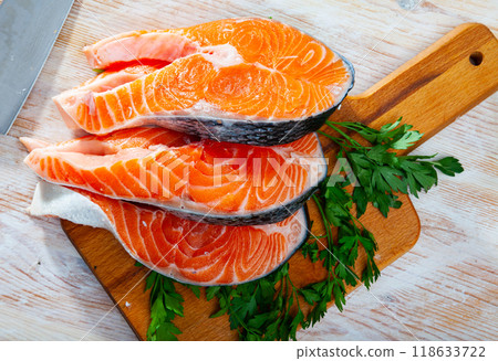 Raw salmon fillet. Healthy food 118633722