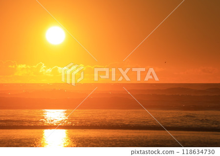 美麗的海灘日出 118634730