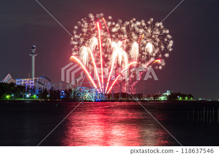 Kanagawa Prefecture: Hakkeijima Fireworks Symphony - Fireworks display over the sea Kanagawa Prefecture: Hakkeijima Fireworks Symphony - Fireworks display over the sea 118637546