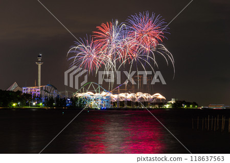 Kanagawa Prefecture: Hakkeijima Fireworks Symphony - Fireworks display over the sea 118637563