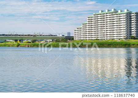 Noborito: A view of the Odakyu Line from the Tama River bank Noborito: A view of the Odakyu Line from the Tama River bank 118637740
