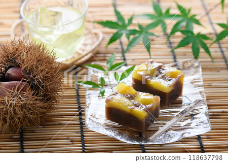 Steamed Chestnut Yokan - Autumn Japanese Sweets Steamed Chestnut Yokan and Cold Tea 118637798
