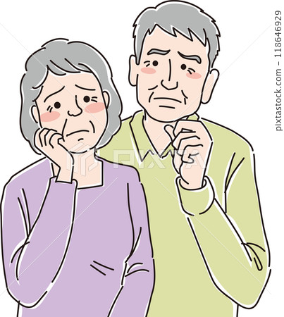 An elderly couple with troubled faces_upper body 118646929
