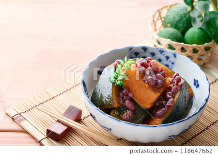 Local cuisine: Pumpkin cousin stew (cousin stew) 118647662