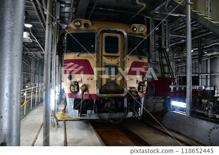 Hakkoda Maru 048 Kiha 82 Hakkoda Maru 048 Kiha 82 118652445