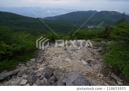 2024年7月6日，從西湖登峰附近眺望地藏峠和湯之丸滑雪場 118653955