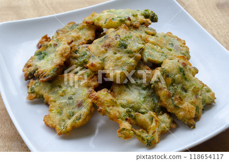 Vegetable fritters a close look at Malaysian crunchy snack Vegetable fritters a close look at Malaysian crunchy snack 118654117