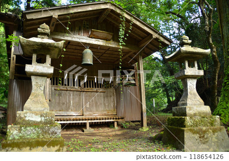 埼玉縣小鹿野町伊豆澤的歷史遺跡文殊堂和諏訪神社 118654126