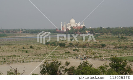 Khas Mahal, the Taj Mahal seen from the Tower of Captivity [Agra Fort, India] 118656378