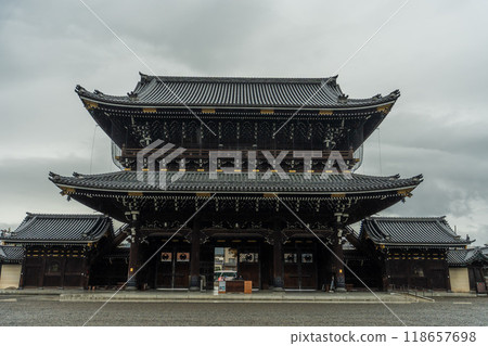 [京都]東本願寺 118657698