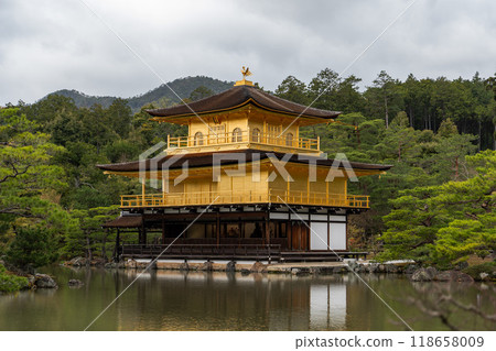 [京都]金閣寺_日本傳統風景 118658009