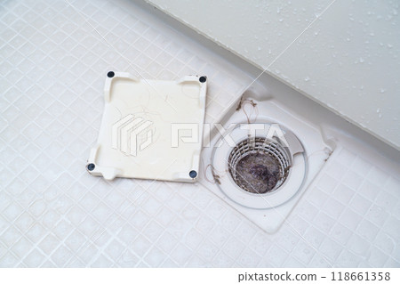 Dirty drain in the bathroom Dirty drain in the bathroom 118661358