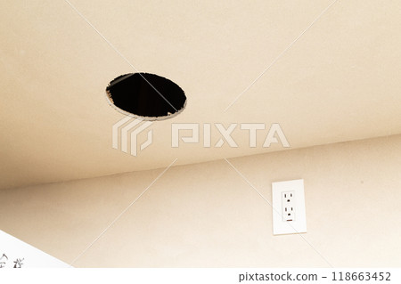 Electrical work image 118663452