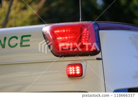 Ambulance image Ambulance image 118666337