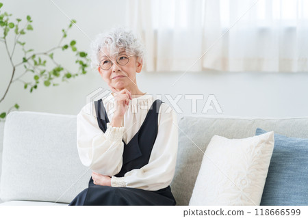 Thinking senior women 118666599