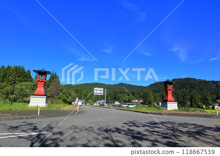 Large lantern at the entrance to Mt. Haguro 118667539